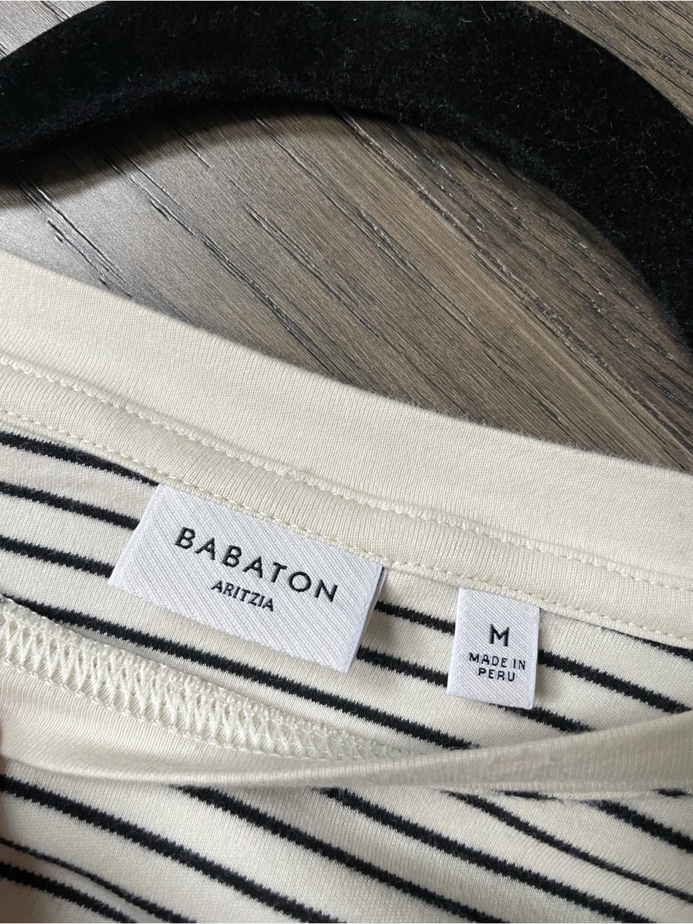 Aritzia • Babaton Pegasus Oversized Cotton Navy Blue White Striped T-Shirt • M - Picture 11 of 16